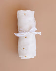 Muslin Swaddle in Organic Cotton - Honey Bear Bees