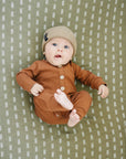 Mebie Baby Olive Strokes Muslin Crib Sheet
