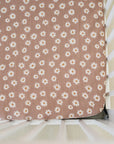 Mebie Baby Crib Sheet - Daisy Dream
