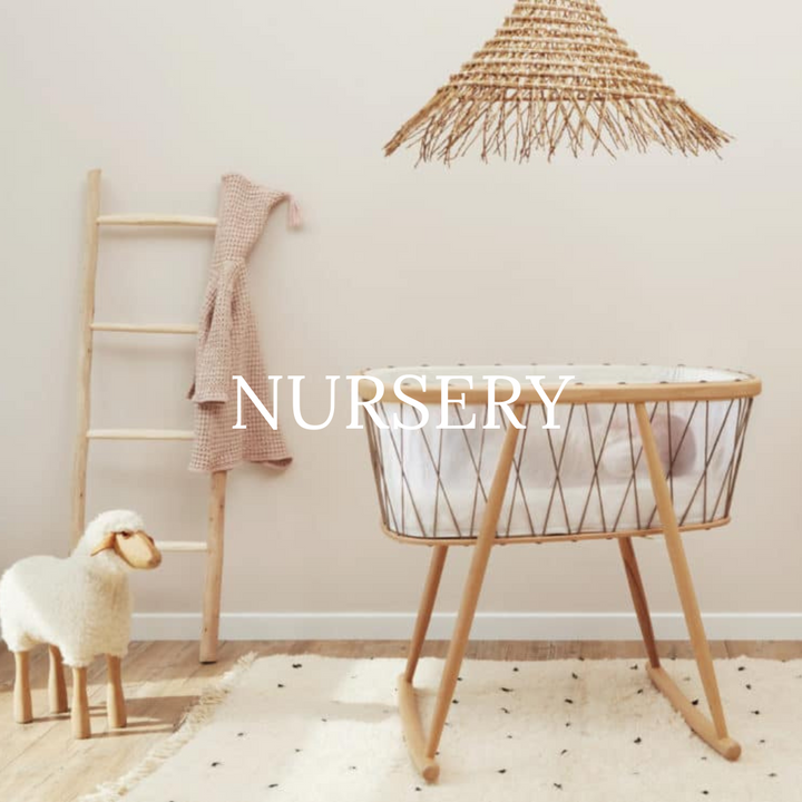 Kumi crib in a bedroom