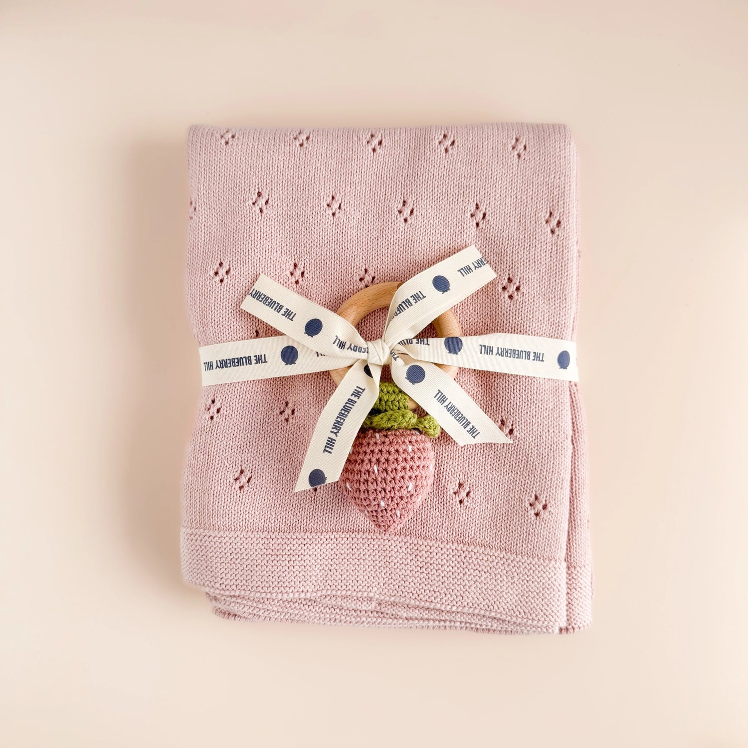 Teether & Rattle Cotton Crochet - Strawberry