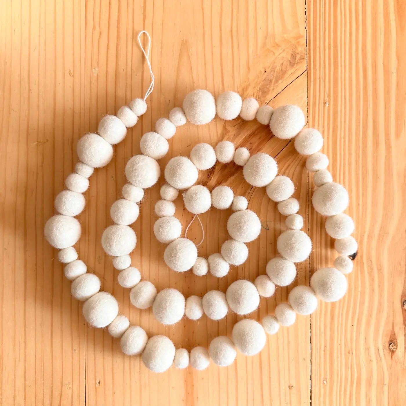 Felt White Pompom Garland