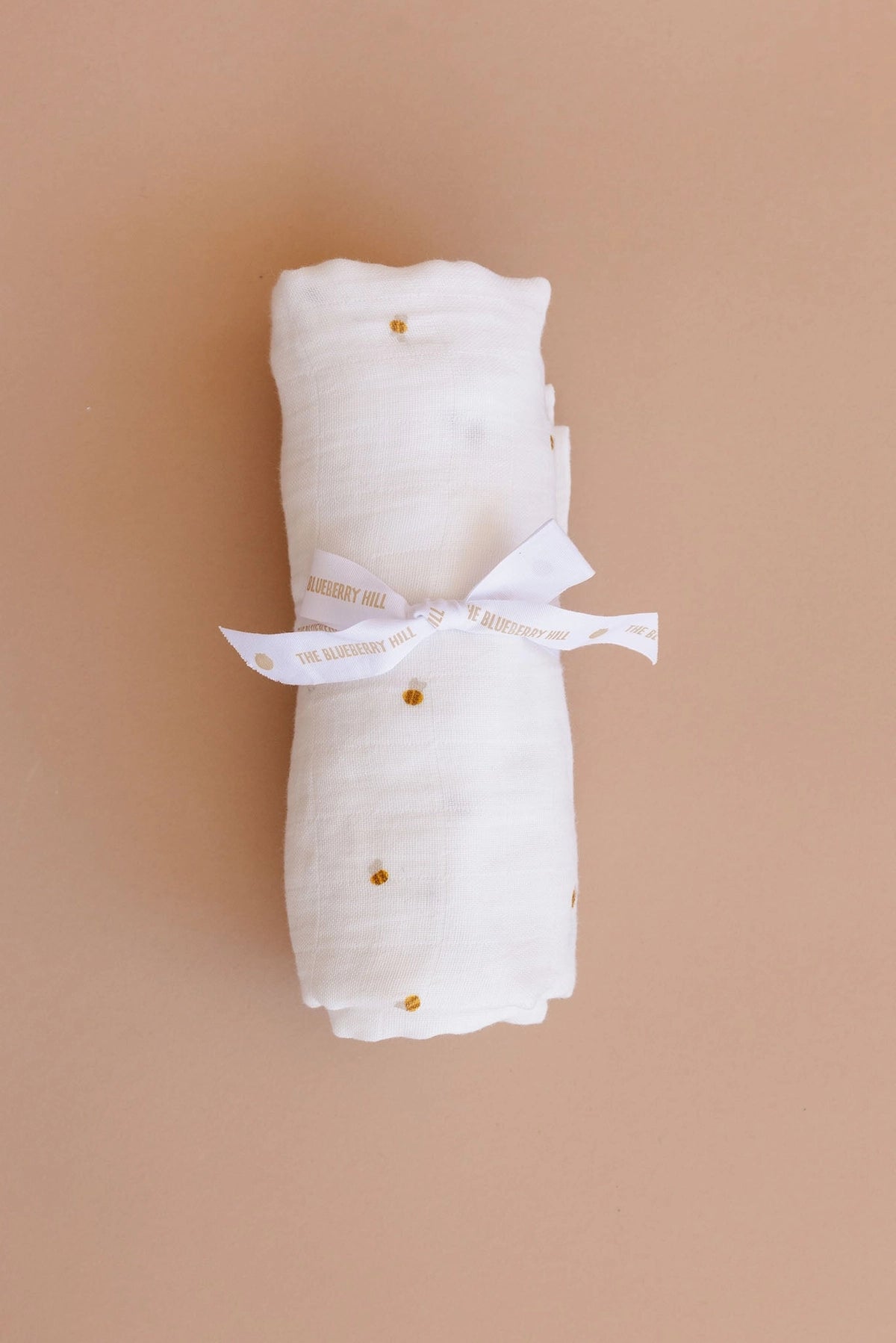 Muslin Swaddle in Organic Cotton - Honey Bear Bees