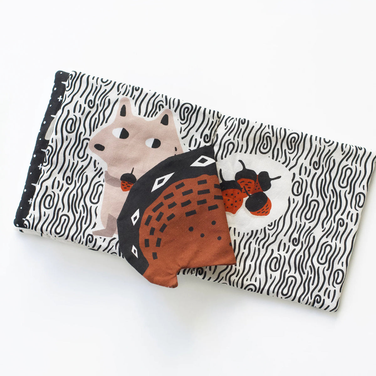 Peekaboo Forest: Baby's First Crinkle Peek-A-Book - Lift the flap!