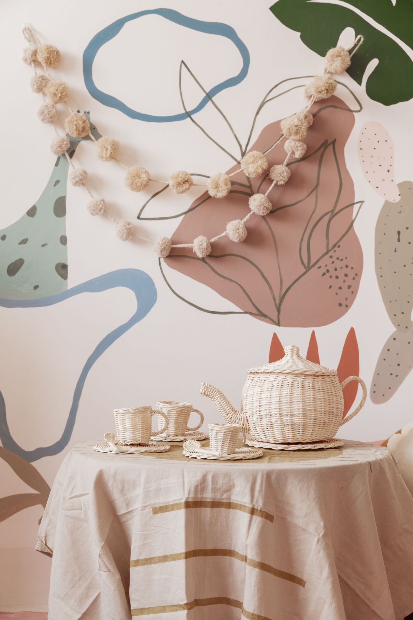 Pom Pom Cotton Garland