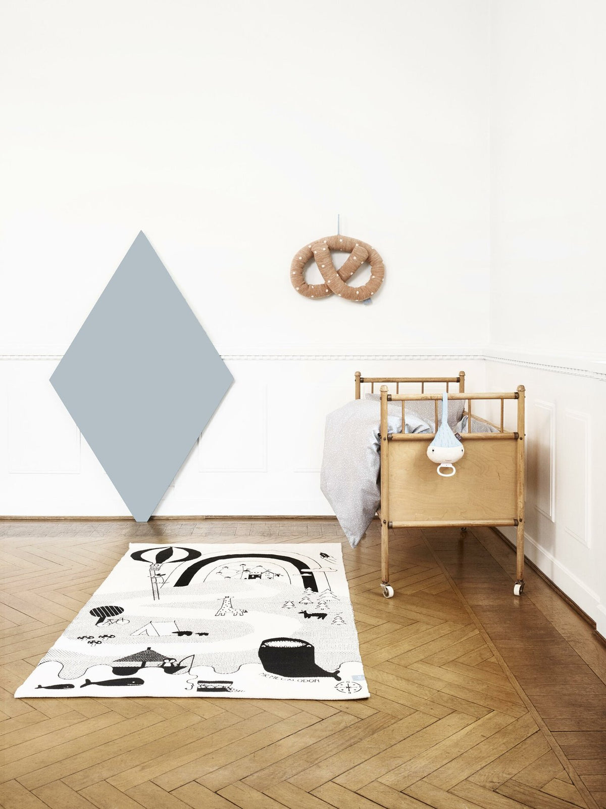 Mr. Megalodon Adventure Rug - Offwhite/Black