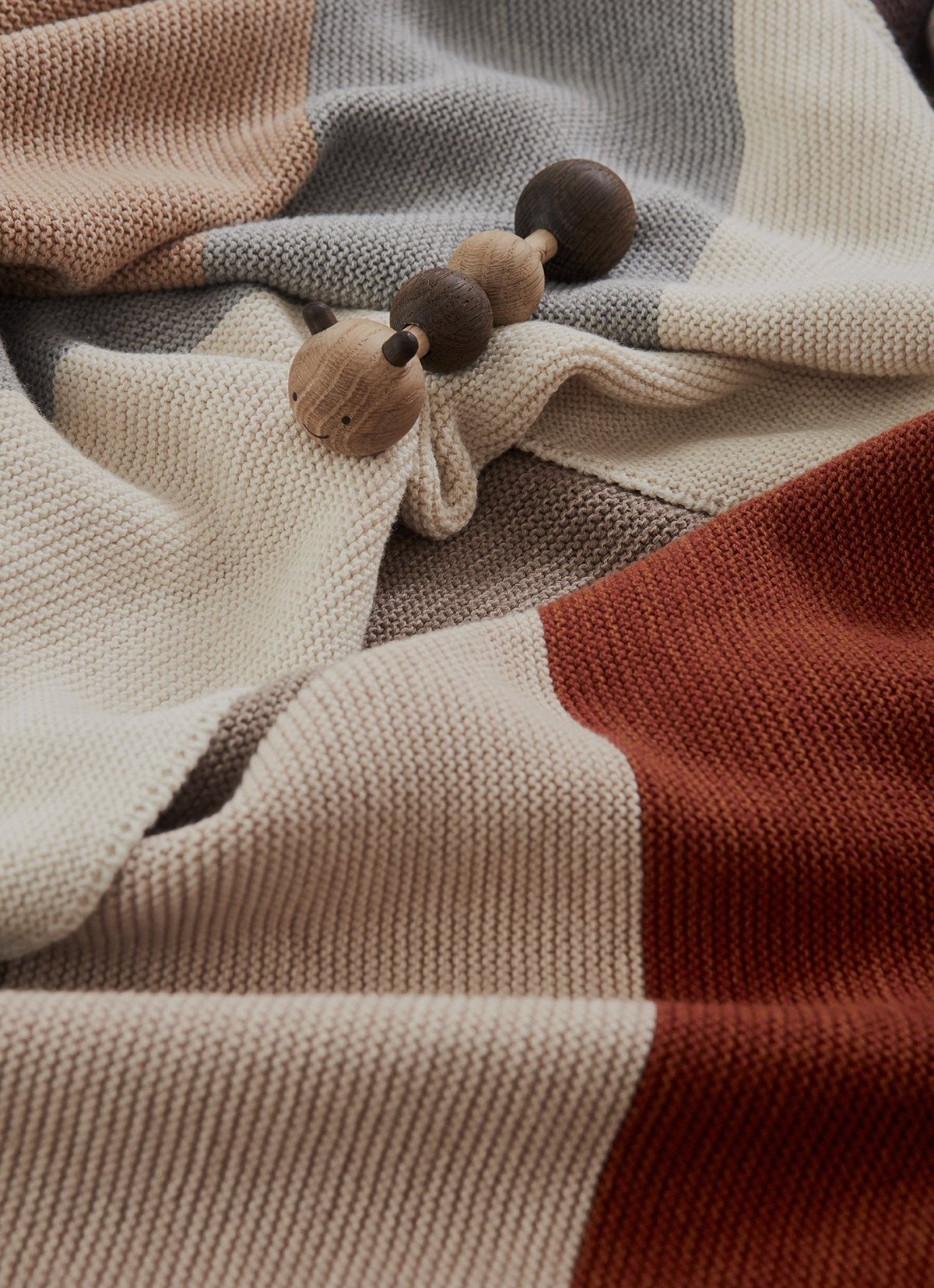 Iris Mini Blanket - Multi